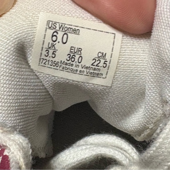 Vans Women’s Checkered Sneakers Size 6 - Picture 7 of 9